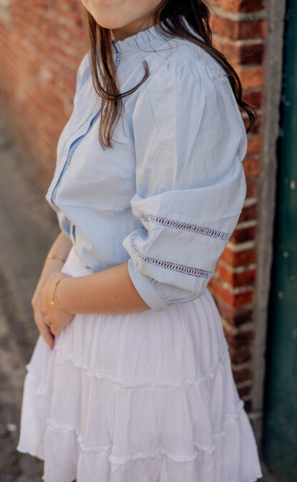 Blouse Amber lichtblauw - Afbeelding 2