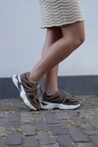 sneaker