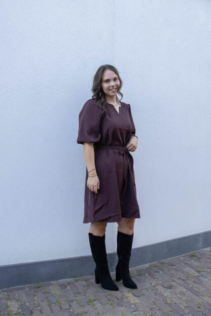 Jurk Saar bruin