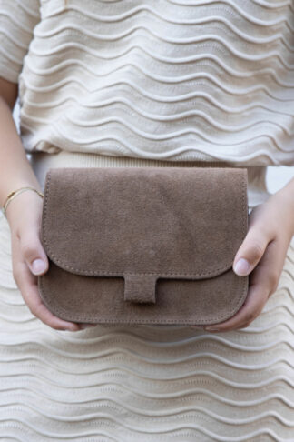 suede-tasje-taupe