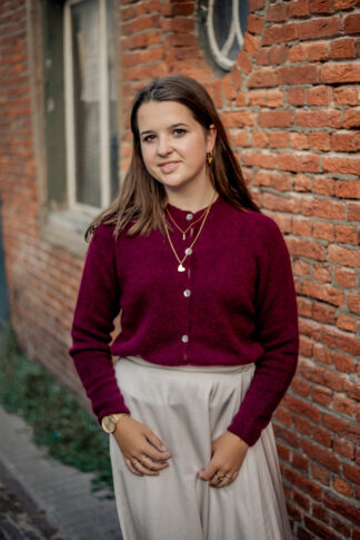 gebreid-vest-alpaca-bordeaux-rood