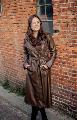 leren-trenchcoat-bruin