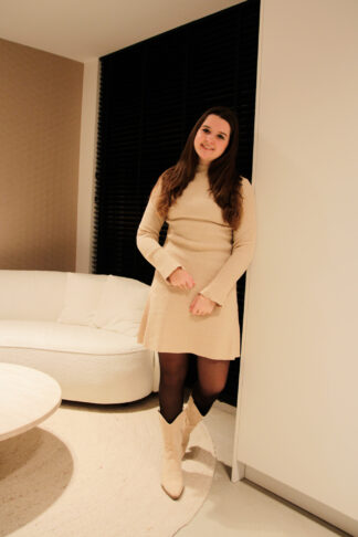 jurk-famke-beige
