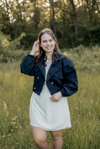 trenchcoat-kort-model-zwart