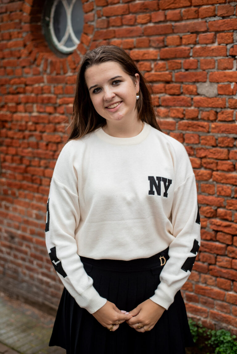 New York trui met zwarte letters